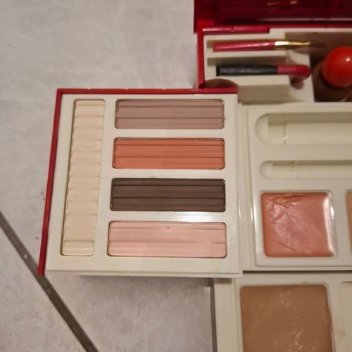 Pupa Riflessys makeup palette new