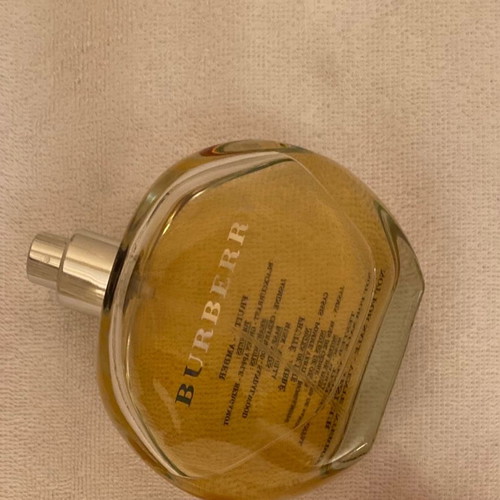 Burberry Classic Woman Eau de Parfum 100 ml used without cap