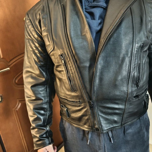 Leather motorcycle jacket used, size XL, genuine leather