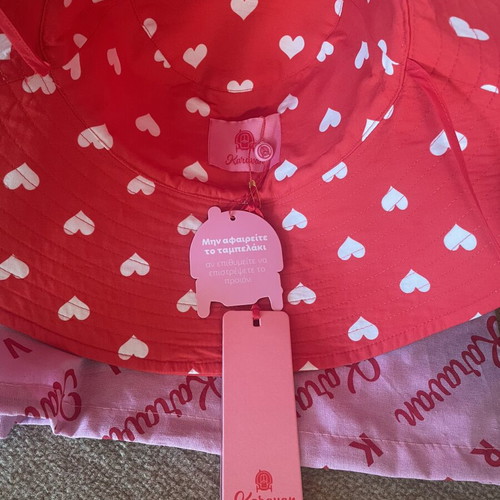 Karavan Roxy Hat red, new with tags