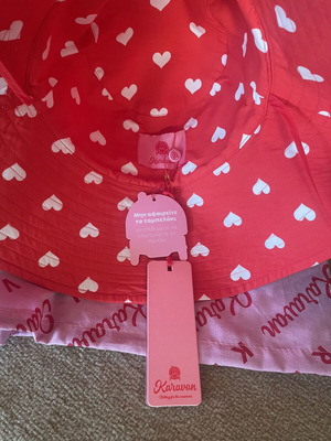 Karavan Roxy Hat red, new with tags
