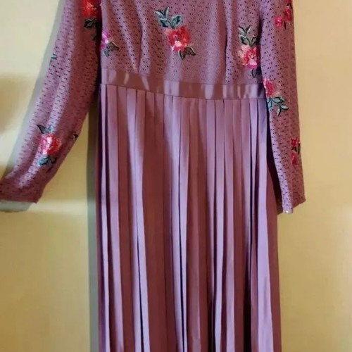Little Mistress maternity dress XL used, -  48,00 - Vendora.cy