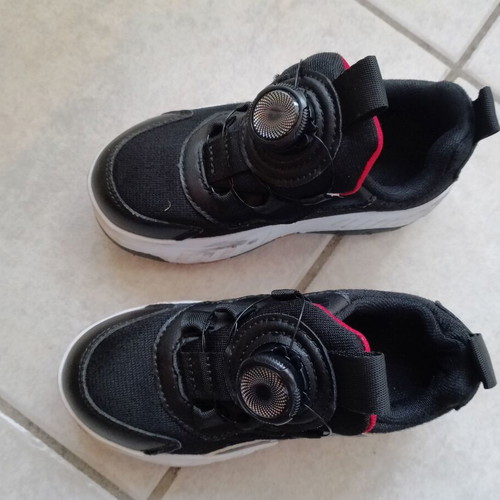 Roller shoes black athletic size 28 like new