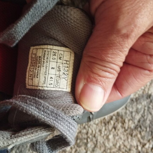 Asics Court H132Y sneakers used, size 41.5, gray and red