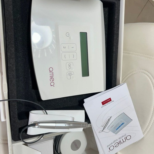 Amiea Linelle Supreme machine for semi-permanent tattoo new