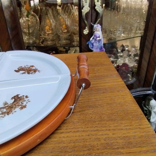 Wooden serving platter for nuts new with 4 removable bases