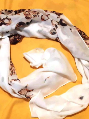Benetton Large Square Scarf 130x130 with Diamond Pattern like new