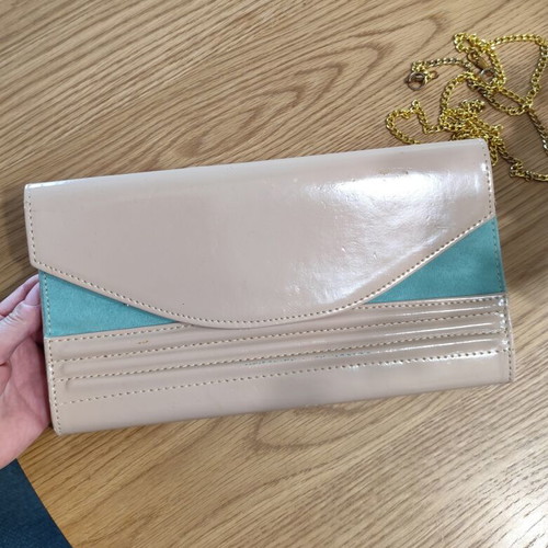 Handbag used, beige and turquoise, formal with chain rings