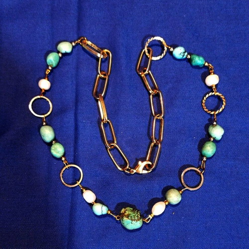 Necklace with natural turquoise and freshwater pearls, gold-plated stainless steel, 52 cm