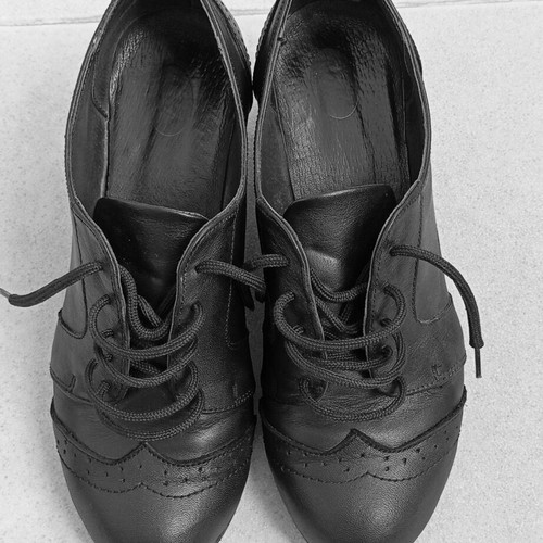 Women's Black Leather Heels Size 38 Like New