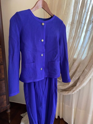 Louis Feraud suit used, blue royal, fitted jacket and pencil skirt