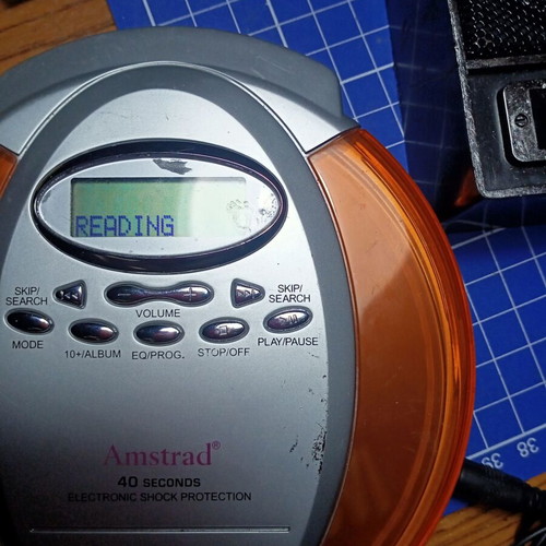 Amstrad CD0828 portable CD player used, rare, working