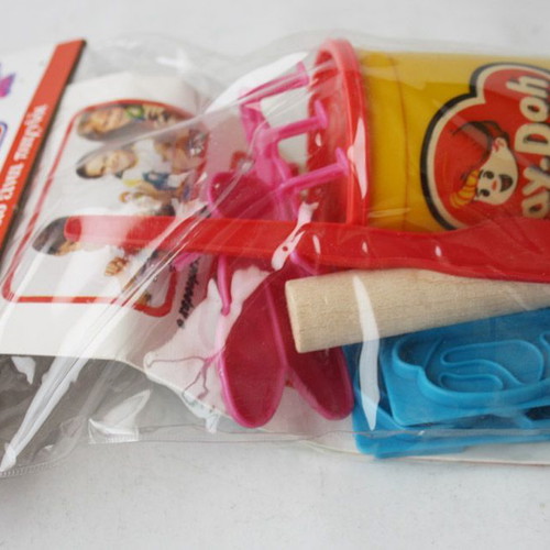 Play Doh modeling clay set new, vintage 80's, El Greco Kenner