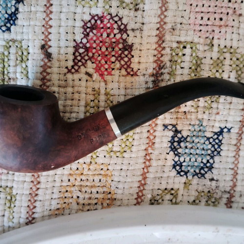 Handmade tobacco pipe like new