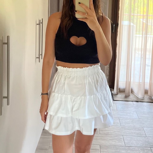 Nanadoo skirt one size like new, white