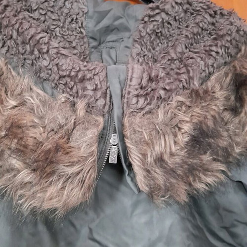 Zara Xdye khaki jacket with hood and fur like new
