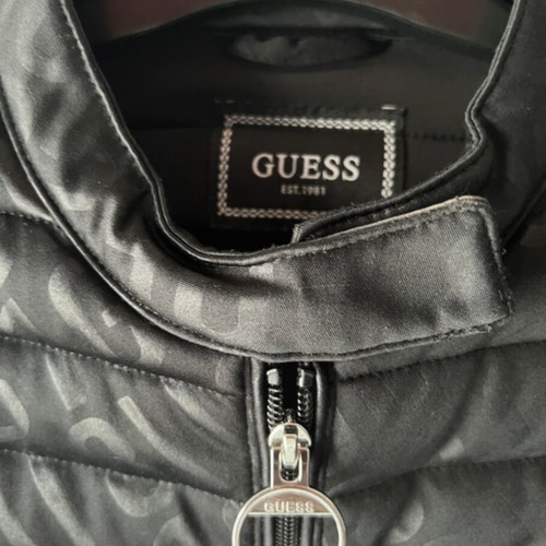 Guess jacket slim fit lightweight with insulation like new, black, size S