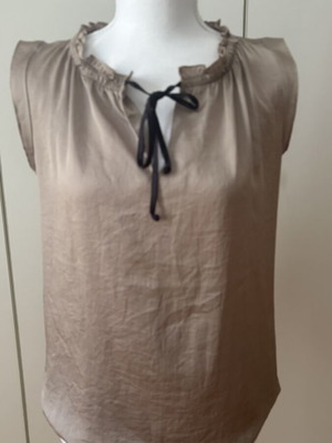 Esprit satin blouse S/M like new, beige