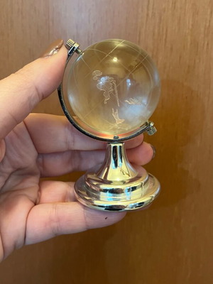 Collectible glass globe Johnnie Walker like new