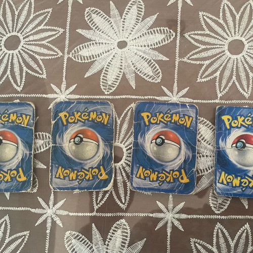 Vintage Pokémon cards used, bundle of 17 rare with 20 bonus