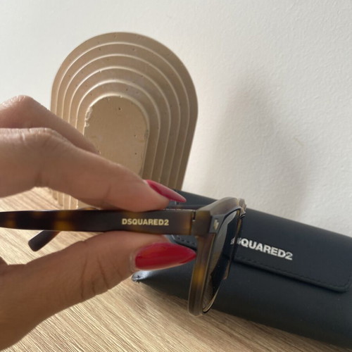 Dsquared2 sunglasses like new, black and brown