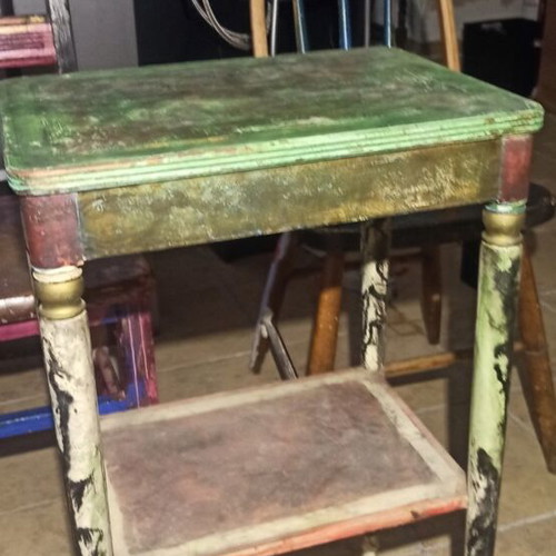 Handpainted wooden tables and chairs like new, unique pieces