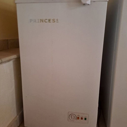 Princess freezer like new