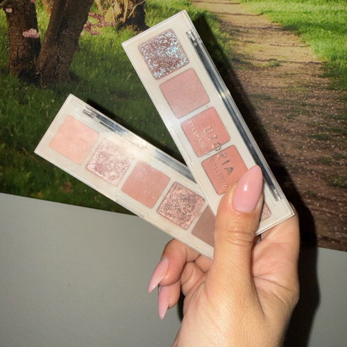 MUA set of 2 mini eyeshadow palettes like new