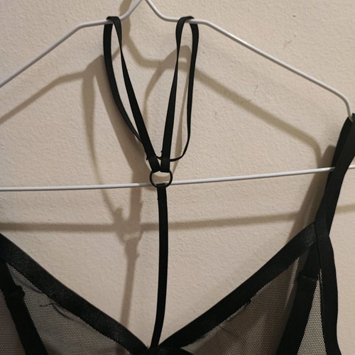 Lingerie set mesh with adjustable size, new, black