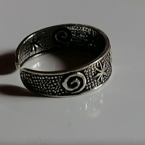 Silver 925 ankle ring with embossed stars and spirals new