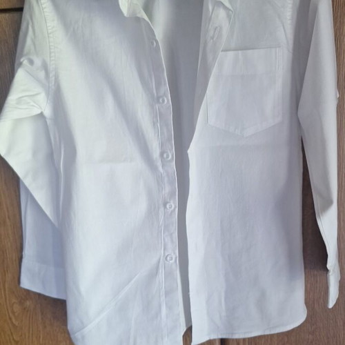 White boys' dress shirt like new, age 10