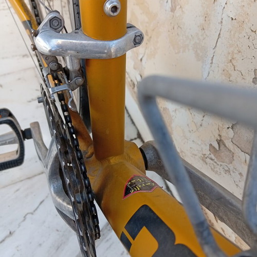 Merida road bike with helmet, lock and tools