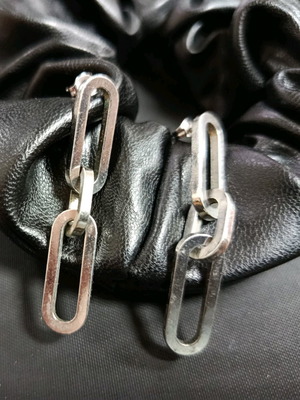 Rock earrings chain-shaped, like new, silver steel