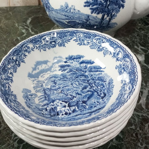 Royal Tudor Ware Olde England Tea Set 21 Pieces New