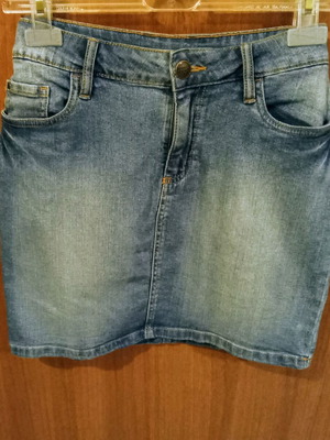 Esmara denim skirt like new, size 38, waist 75 cm, blue