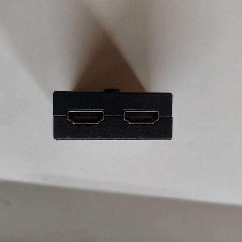 Hdmi Bi-Directional Switch 4K with 1 Meter Cable, new
