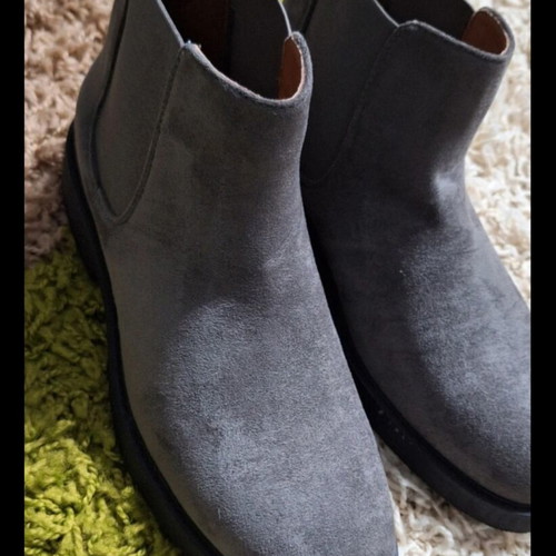 Gray ankle boots new, size 42
