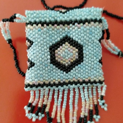 Native American style necklace with medicine bag, like new