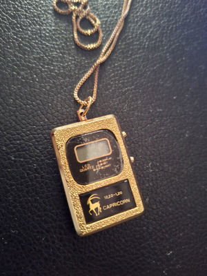 Vintage digital watch pendant Capricorn new with chain