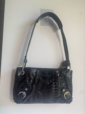 Morgan shoulder bag like new, black, with multiple compartments
