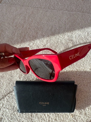 Celine red square sunglasses like new CL40197U 66A