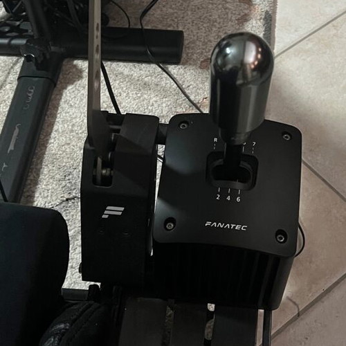 Sim Racing Rig with Fanatec peripherals like new