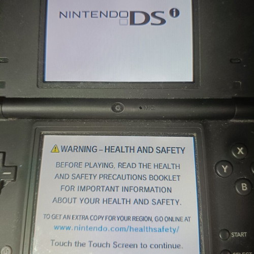 Nintendo DSi Launch Edition μαύρο μεταχειρισμένο με κουτί και φορτιστή
