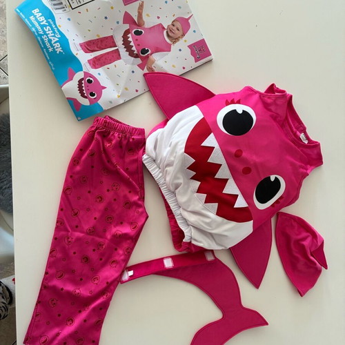 Baby Shark pink costume used, size 2-3 years with minor damage