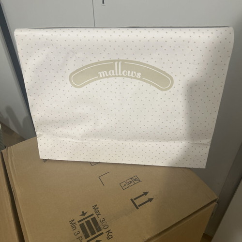 Mallows paper bag like new
