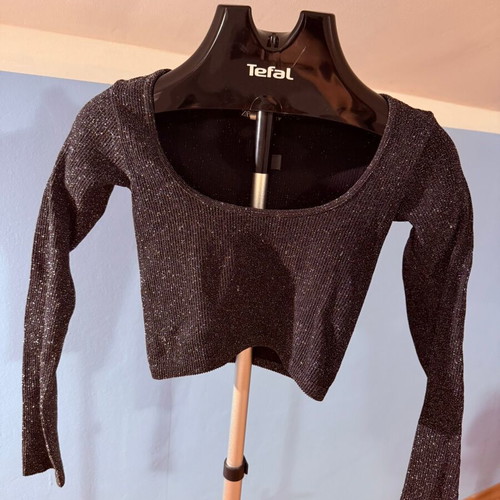 Zara shiny crop top like new, black and silver, size XS