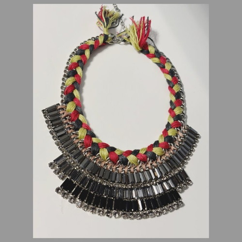 Necklace like new, colorful
