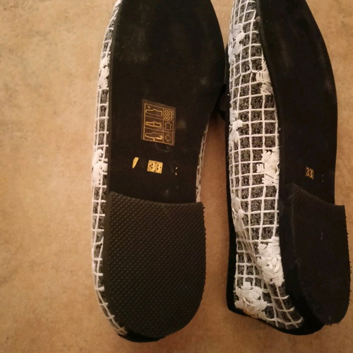 Miss Raxevsky children's ballerinas size 33 like new, black-white