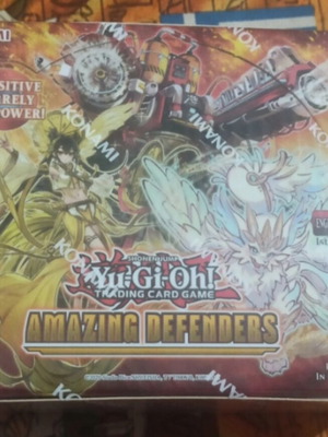 Amazing Defenders Booster Box Yu-Gi-Oh! σφραγισμένο