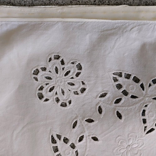 Cotton vintage curtain like new, size 160x120 cm